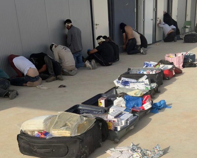 Arabs Caught Smuggling for Terrorists at Jordan Border