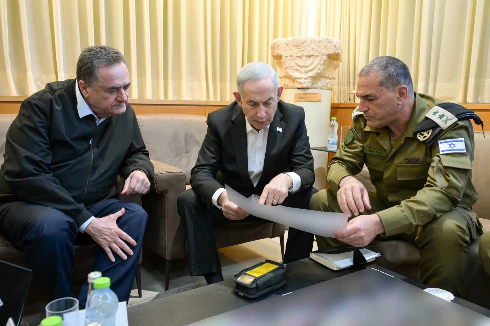 Stop Shackling Our Soldiers in Lebanon: Decide Now