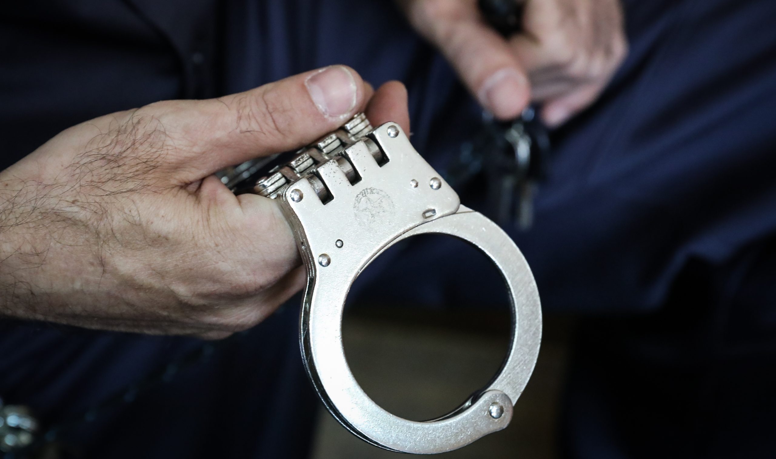 Eight Arabs Caught Smuggled in Vehicle