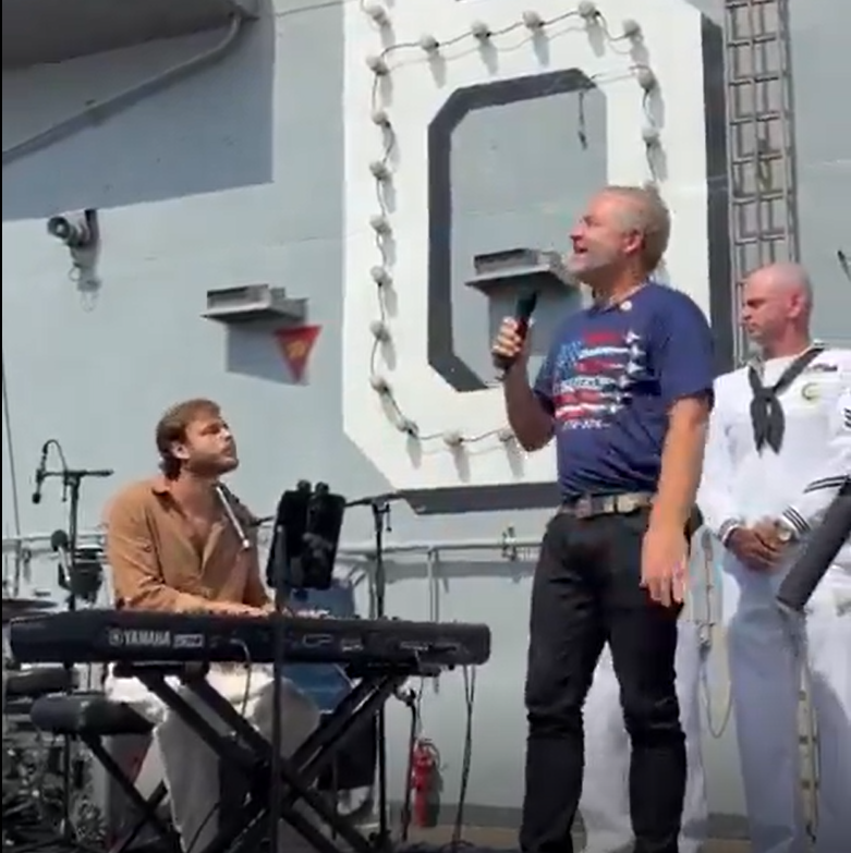Former Hostage Performs at U.S. Independence Day Event