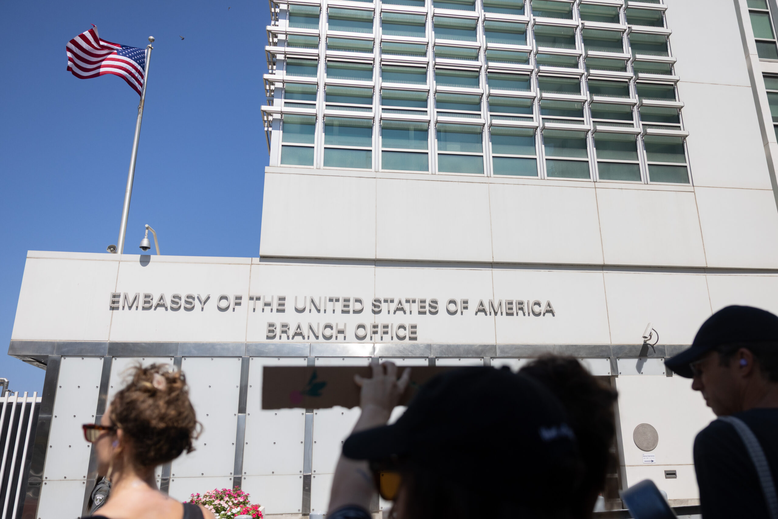 U.S. Warns Citizens in Israel to Brace for Airspace Closure