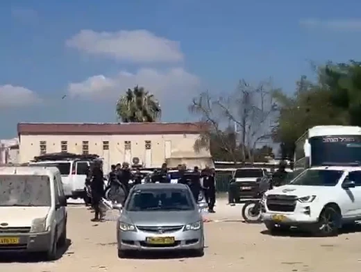 Terrorist Neutralized After Stabbing Attempt in Lod