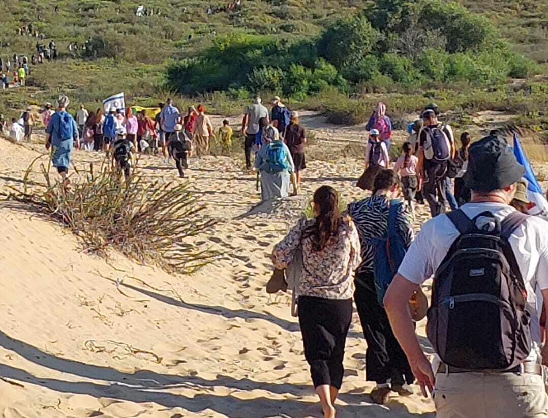 Thousands March to Gaza Demanding Immediate Resettlement