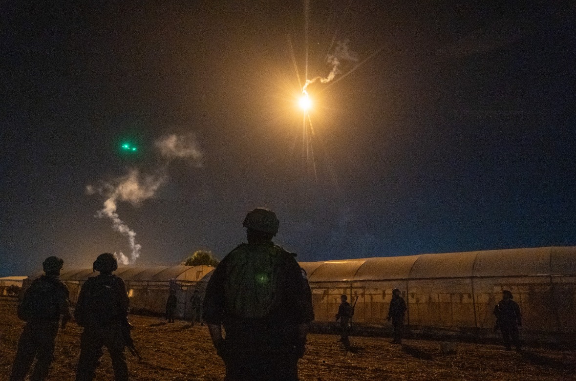 IDF Arrests 20 Terror Suspects in Overnight Raids
