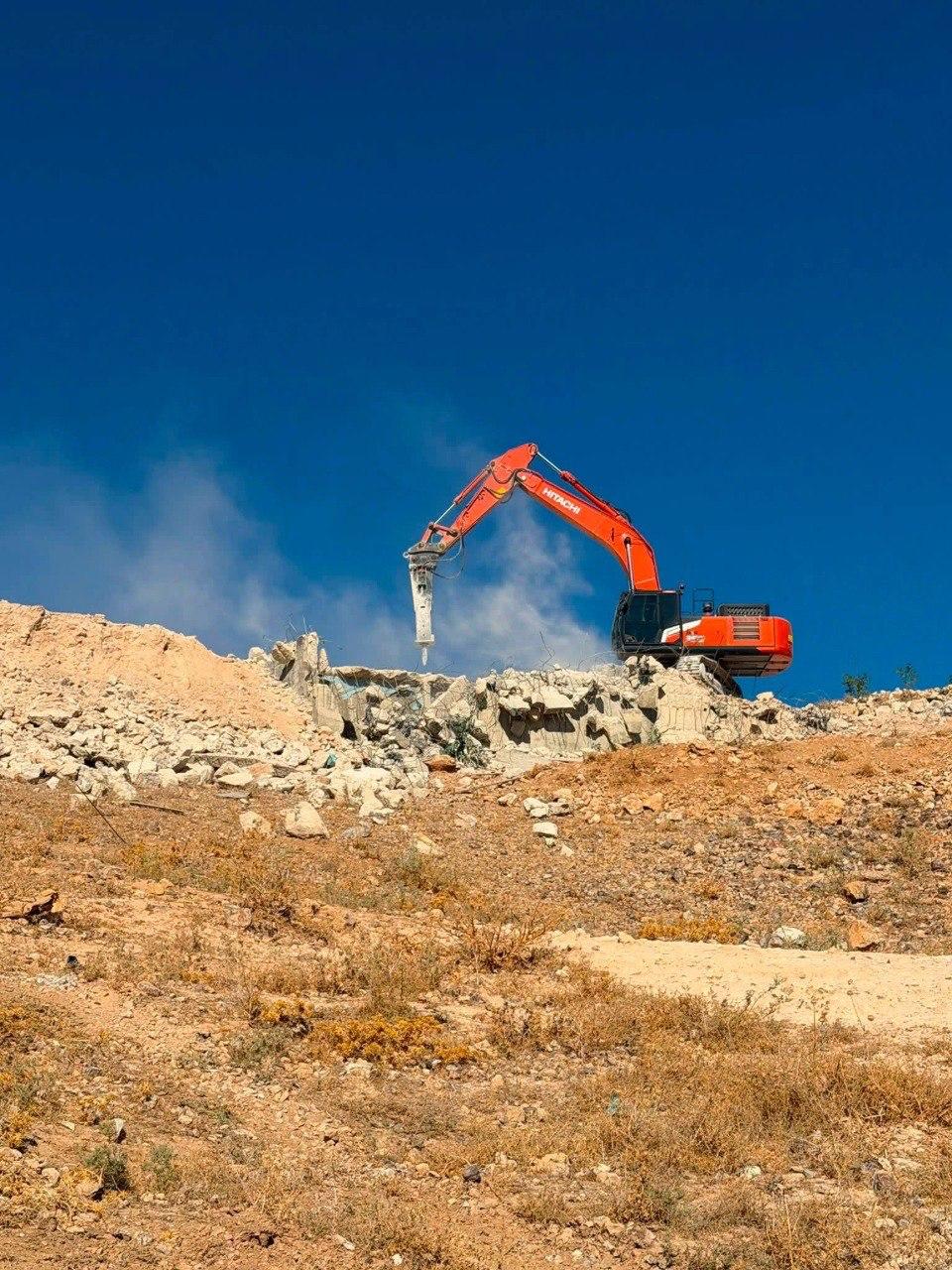 IDF Demolishes Illegal ‘Palestinian’ Buildings in Judea
