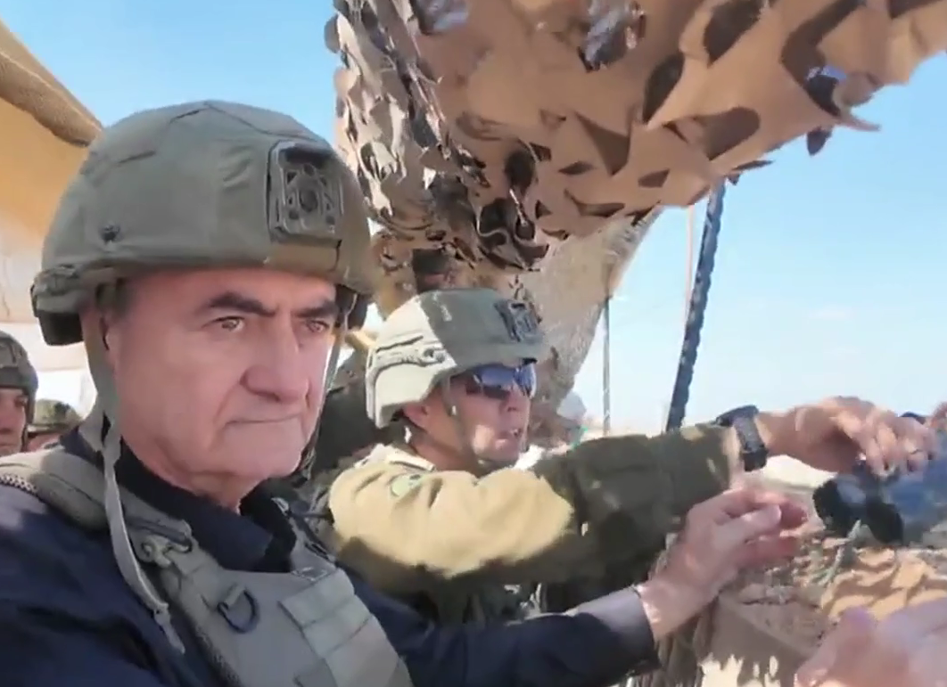 Israeli Defense Minister Aims for Jewish Settlement in Gaza