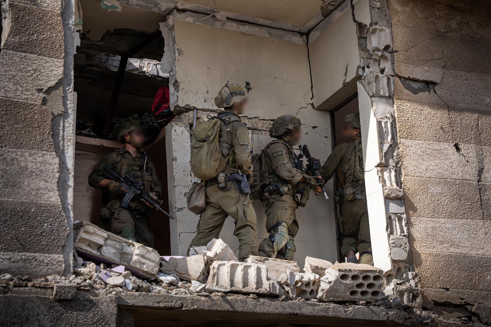 IDF Foils Gun Grab as Duvdevan Unit Nabs 4 Terrorists