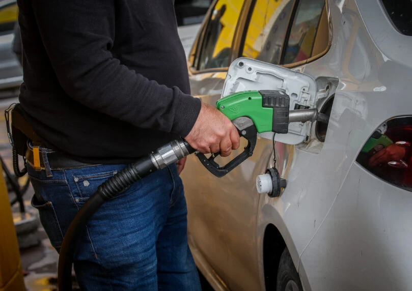 Smotrich Moves to Cut Fuel Prices Amid Global Energy Crisis