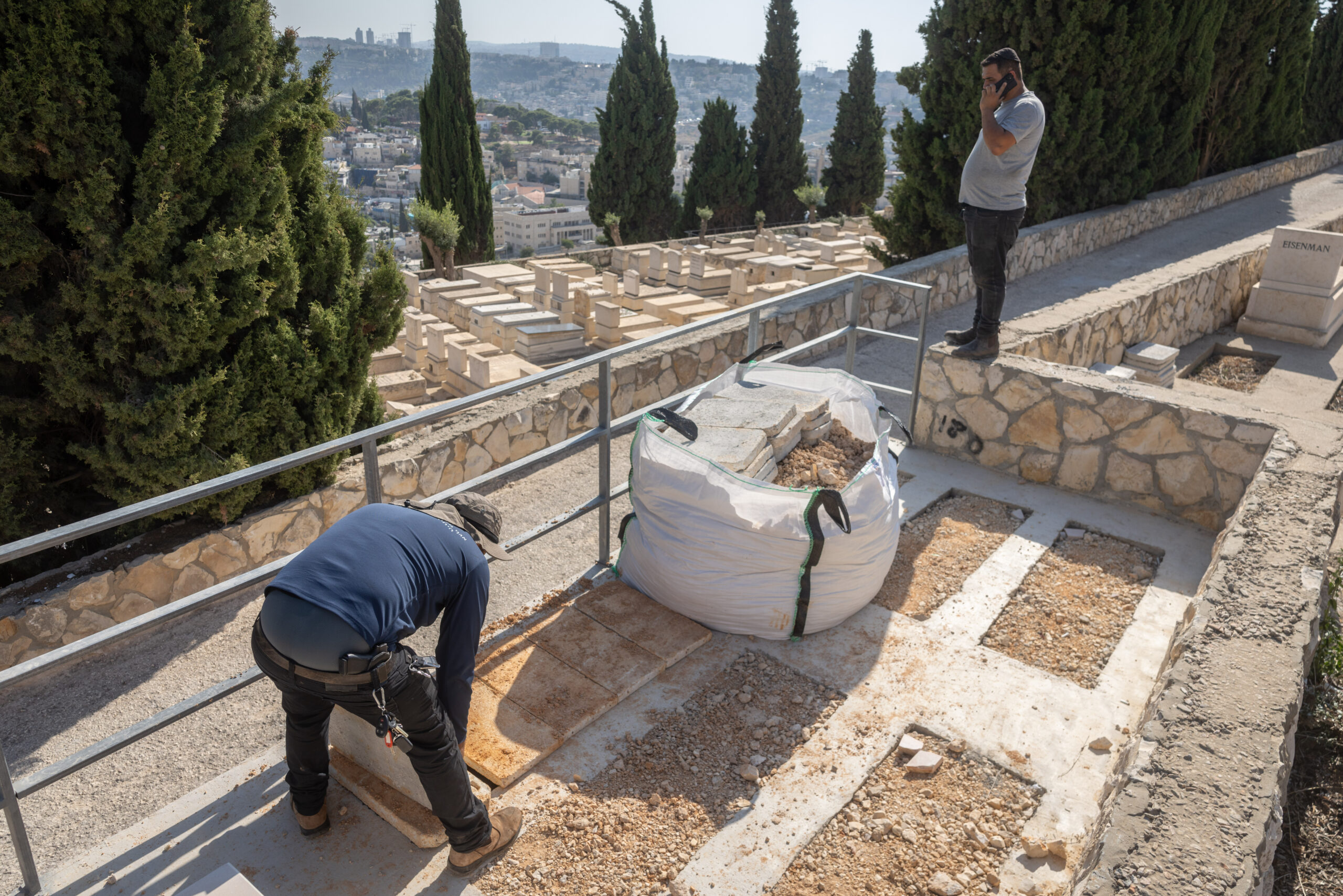 Fallen Sultan Yacoub Hero Brought to Rest After 44 Years