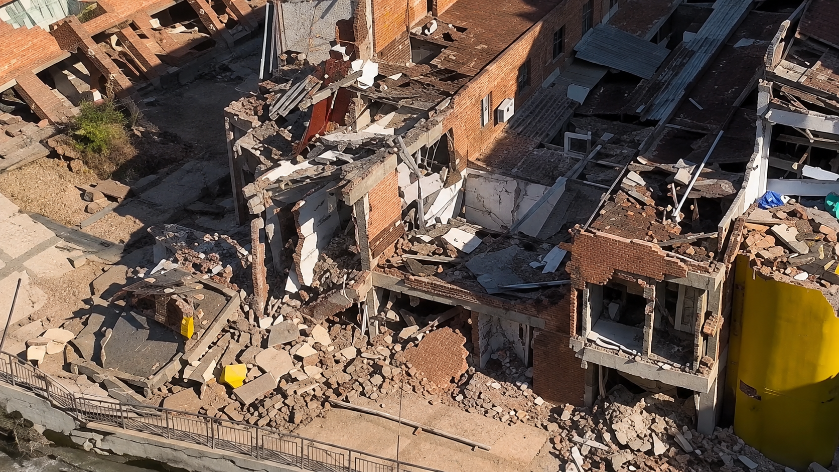 Israel Rushes Rescue Mission to Colombia After Earthquake