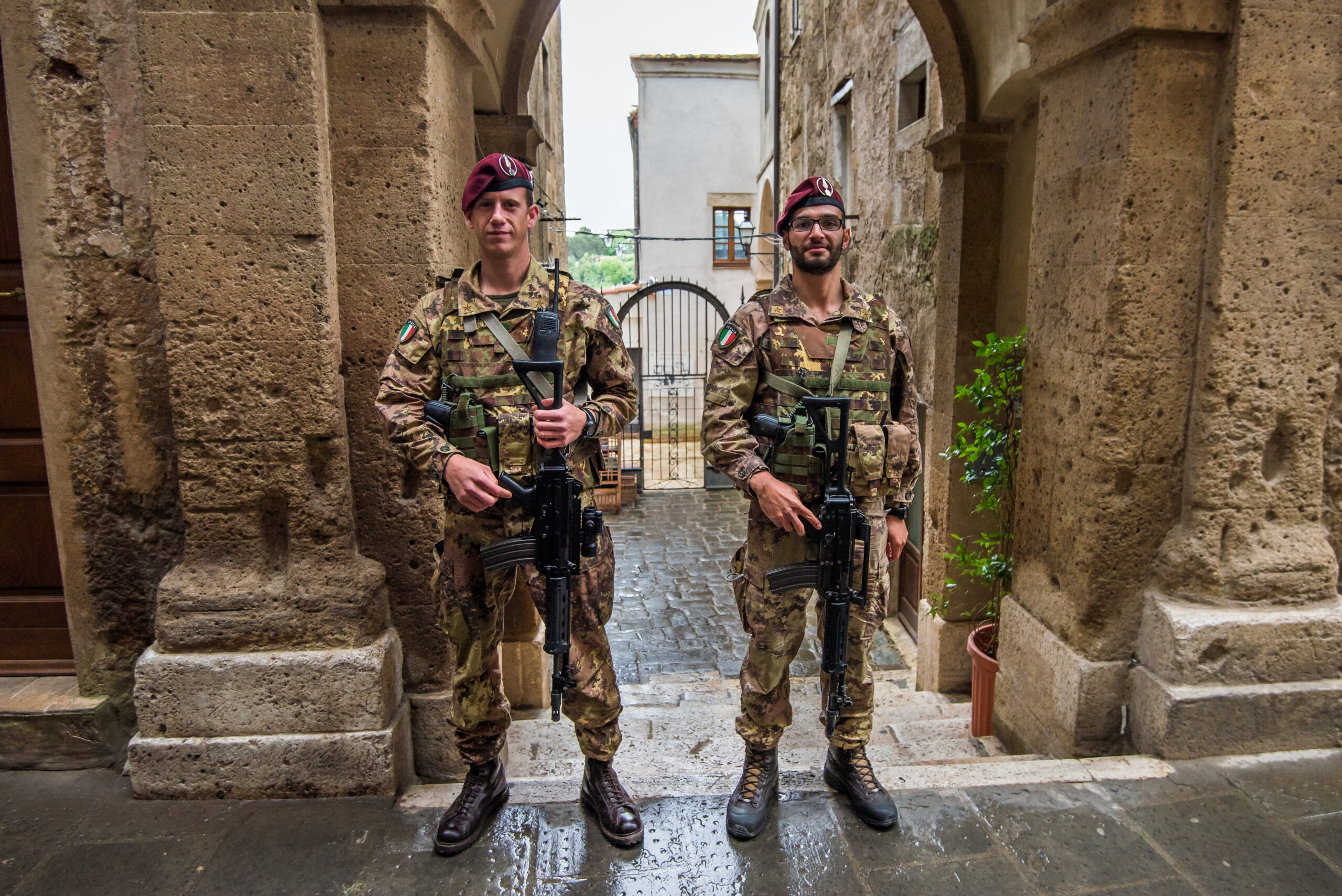 U.S. Orders Embassies: Demand Military Protection for Jews
