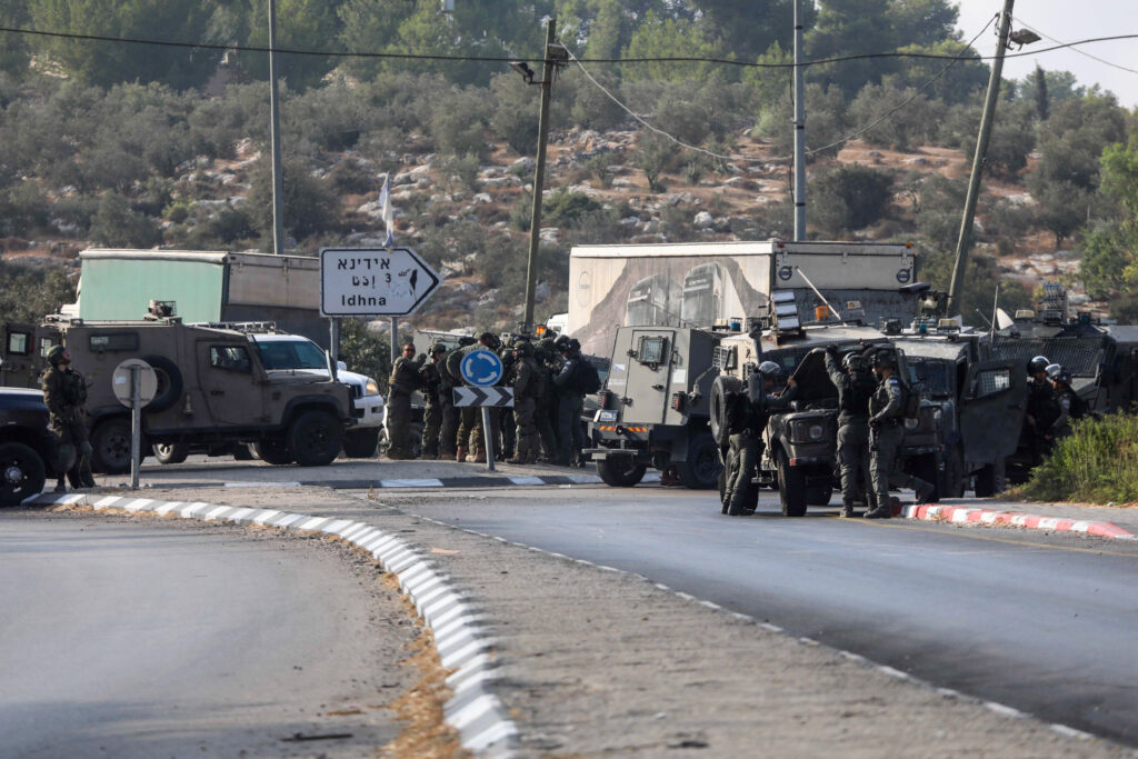 IDF Troops Neutralize Suspects at Tarqumiyah Crossing