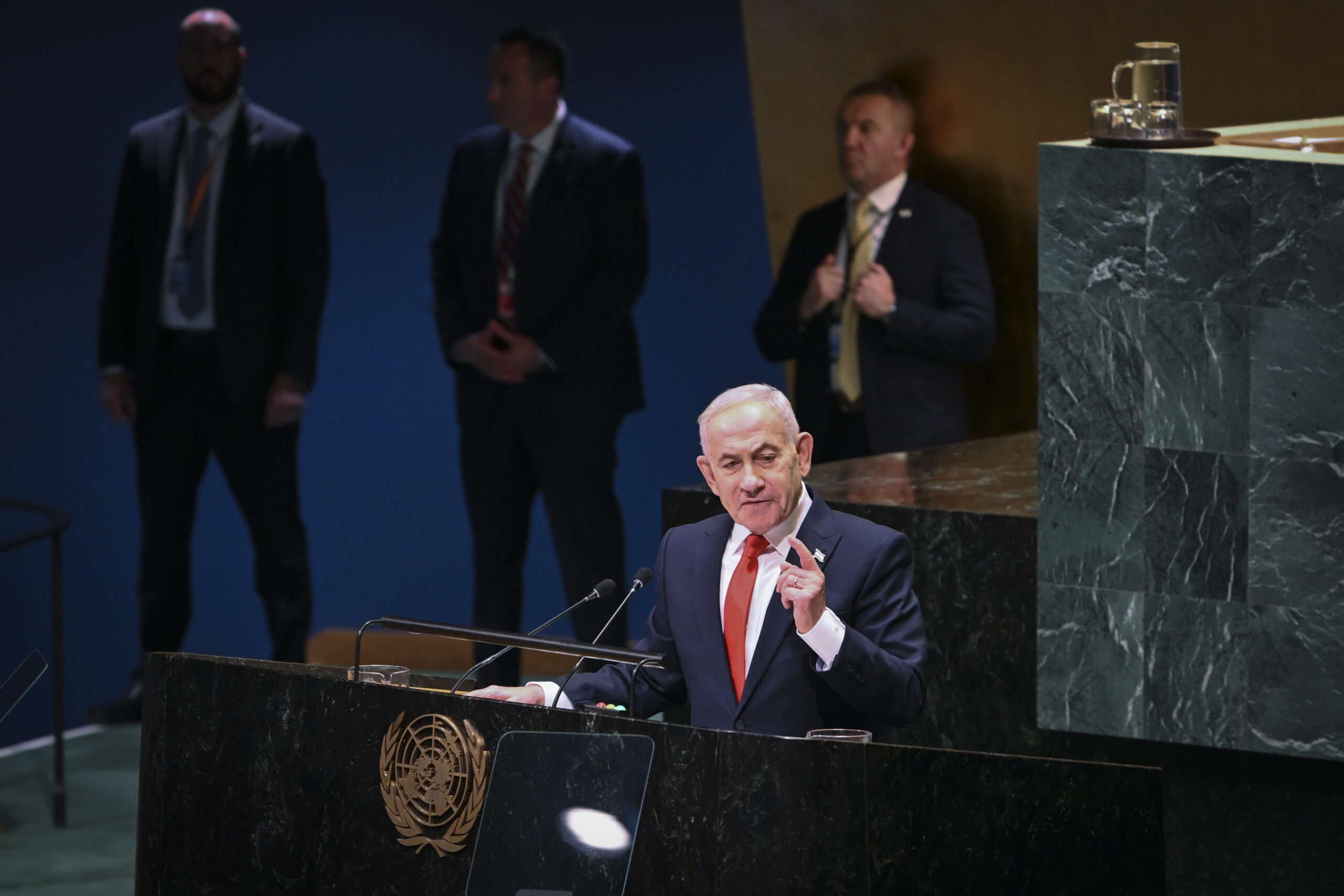 Netanyahu Returns to Israel After Fiery Landmark UN Speech