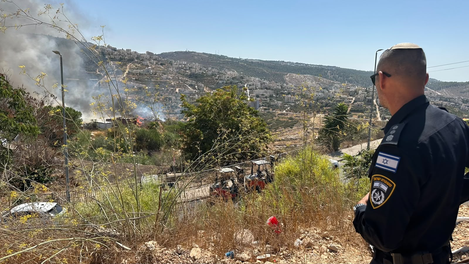 Fire Breaks Out Near Industrial Zone in Judea