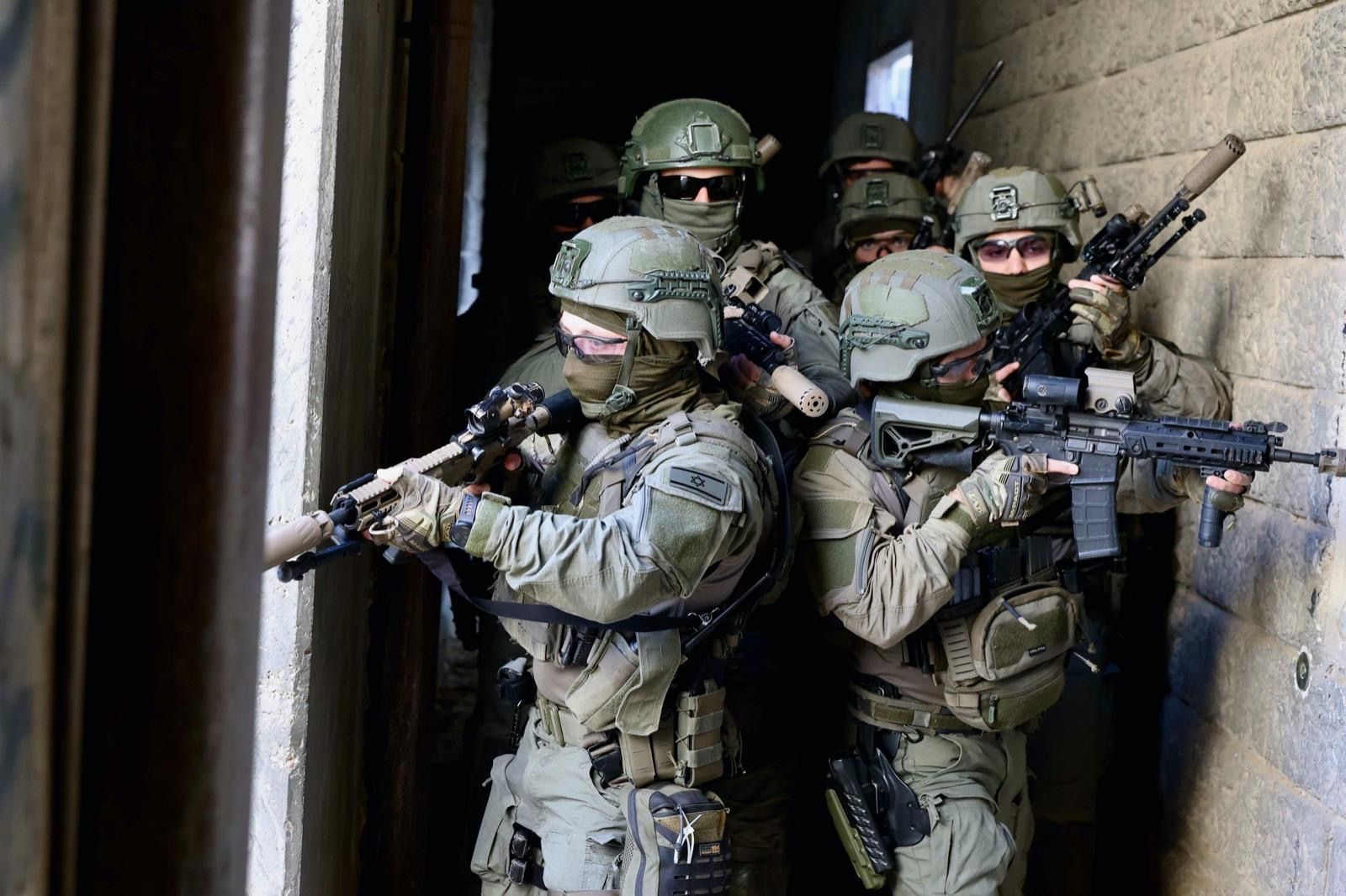 Behind the Scenes with Border Police Undercover Unit
