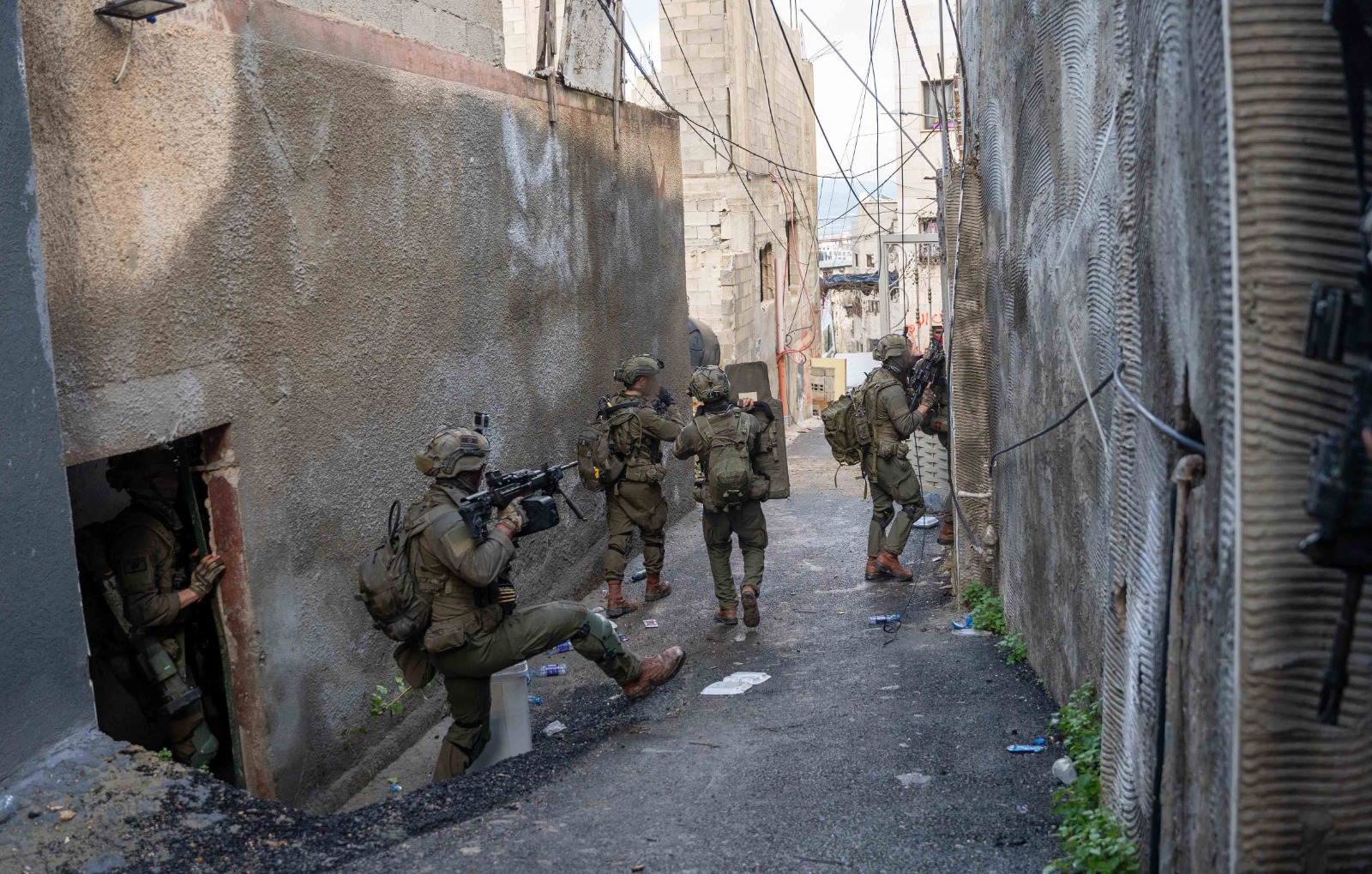 IDF Told to Set Timeline for Arab Return to Jihadist-Run Towns