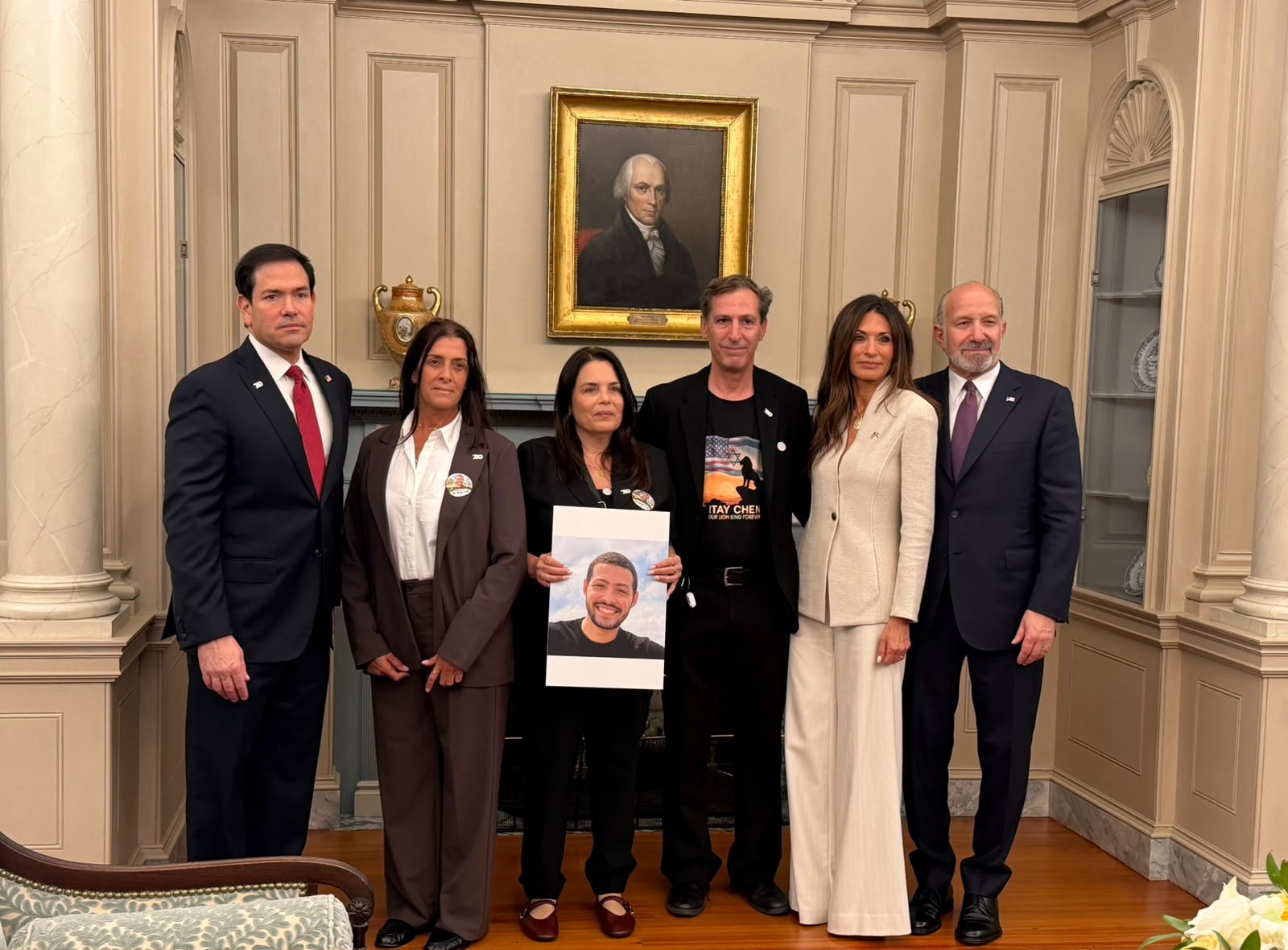Rubio Hosts Families of American Victims of October 7 Attack